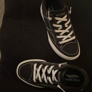 Skechers Archfit Shoes